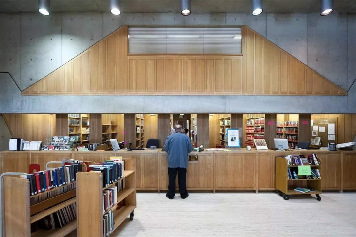路易斯康50年前设计了「神之图书馆」，完美秒杀一切网红书店-设计中国