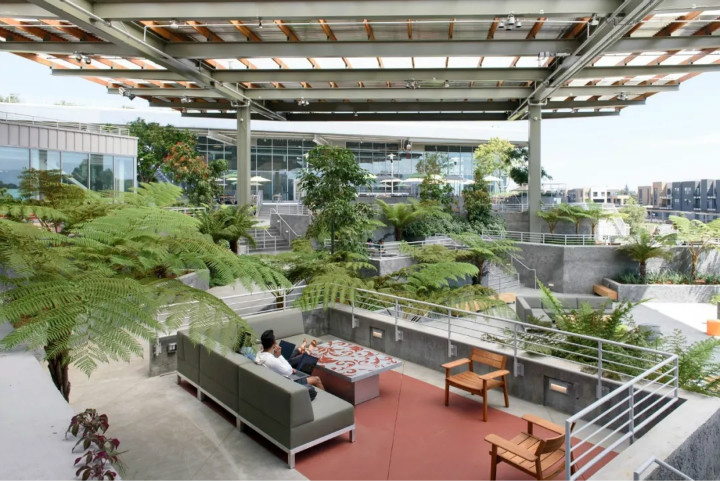 Frank Gehry设计的Facebook新总部大楼，这才是真正的花园办公-设计中国